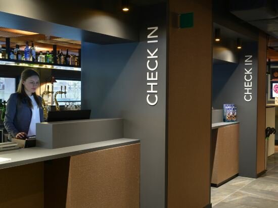 Фото Courtyard by Marriott Brussels Eu