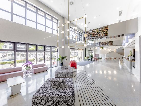 Фото Suisse Place Serviced Apartment Shanghai Zhongjian