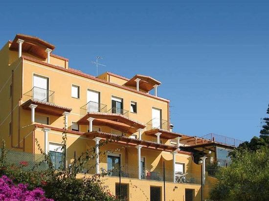 Фото Lu’ Hotel Maladroxia