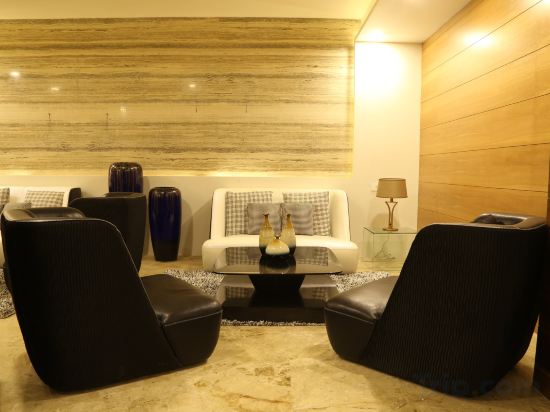 Фото The Fern Residency Mundra