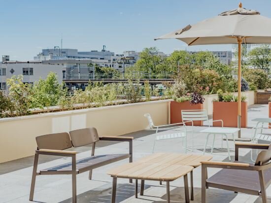 Фото Okko Hotels Paris Rueil-Malmaison