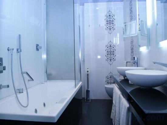 Фото C-hotels Rubens