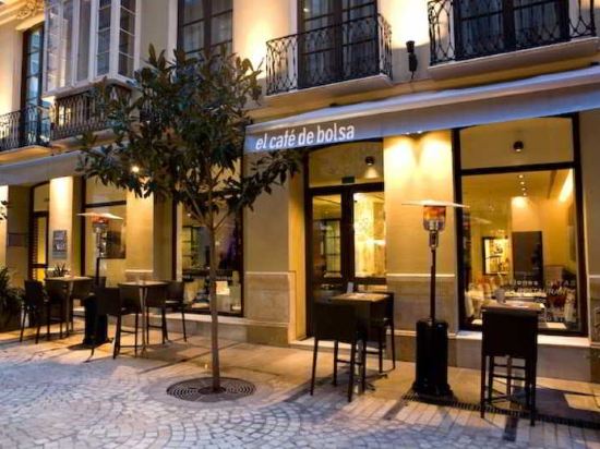 Фото Hotel Molina Lario