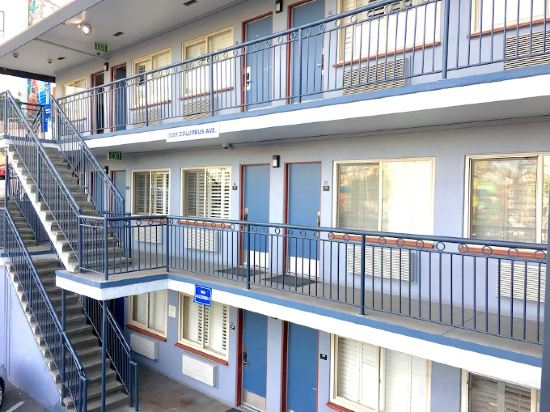 Фото Travelodge by Wyndham by Fisherman's Wharf