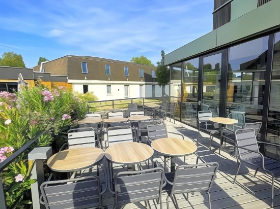 Фото B&b Hotel Compiègne