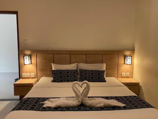 Фото Singgah Hotel Seminyak