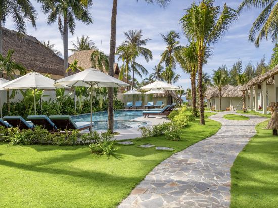 Фото Coco Cottage Beachfront Resort