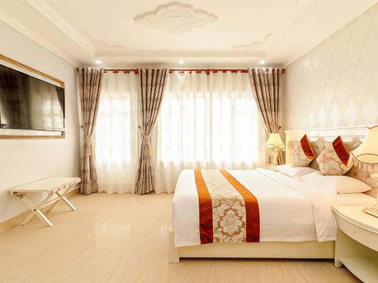 Фото Romeliess Hotel