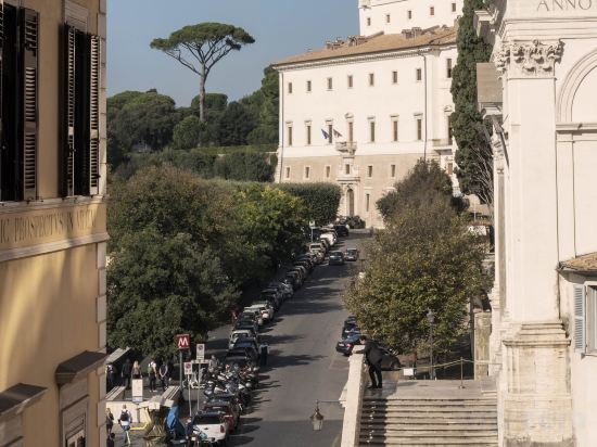 Фото Hotel Scalinata di Spagna