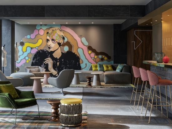 Фото Hyatt Centric Milan Centrale