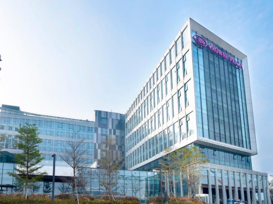 Фото Crowne Plaza Shenzhen World Exhibition and Convention Center by IHG
