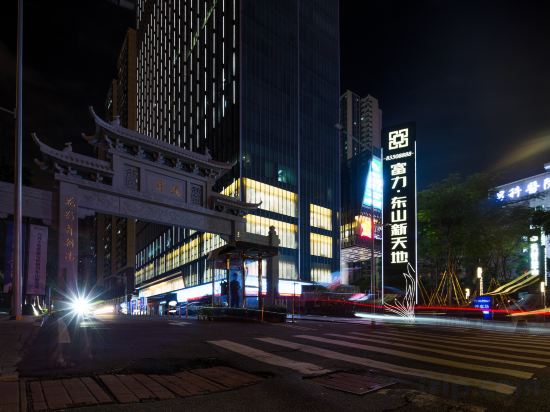 Фото Manhattan Langde Apartment