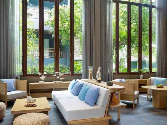 Фото Mercure Rayong Lomtalay Villas & Resort