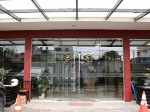 Гостиница Oyo 727 Merlion Hotel