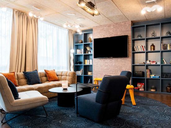 Фото ibis Styles Lyon Villeurbanne Le Parc de la Tete d'Or