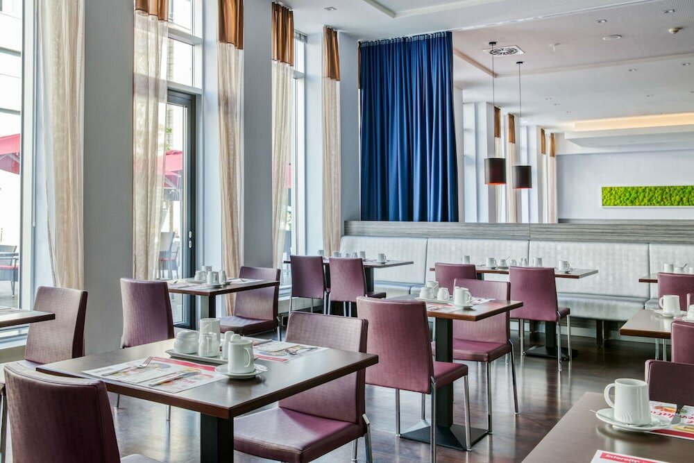 Фото IntercityHotel Hannover