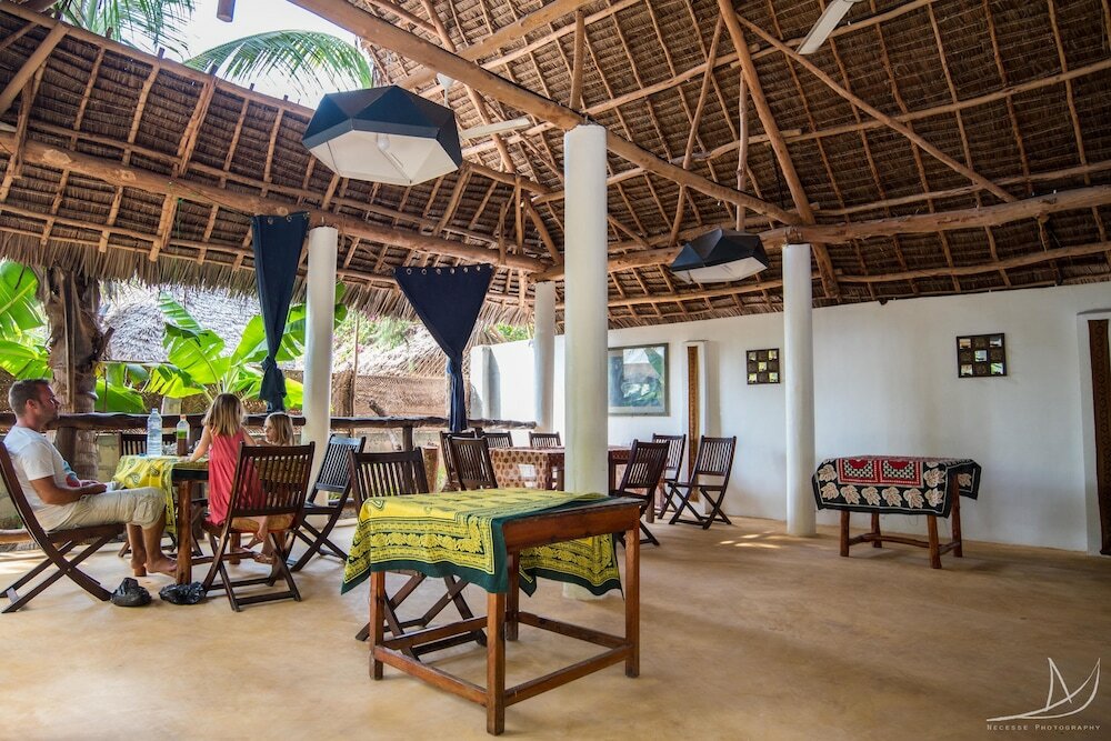 Фото Casa Umoja Guesthouse