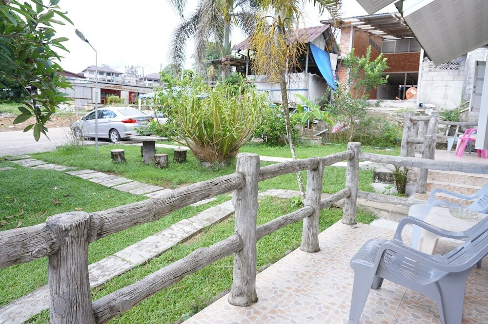 Фото Dahla House Ranong