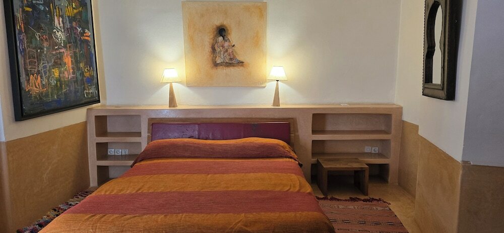 Фото Riad Karmela