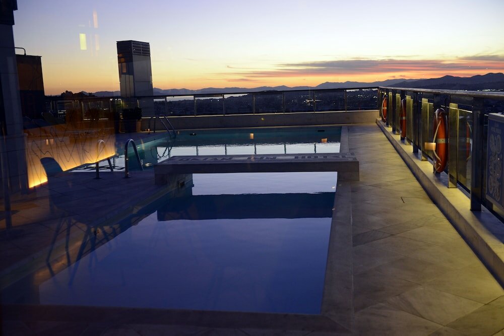 Фото Dorian Inn Hotel