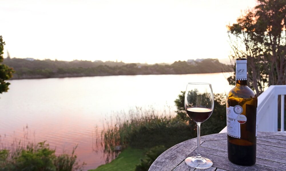 Фото Serendipity Guest House and Restaurant