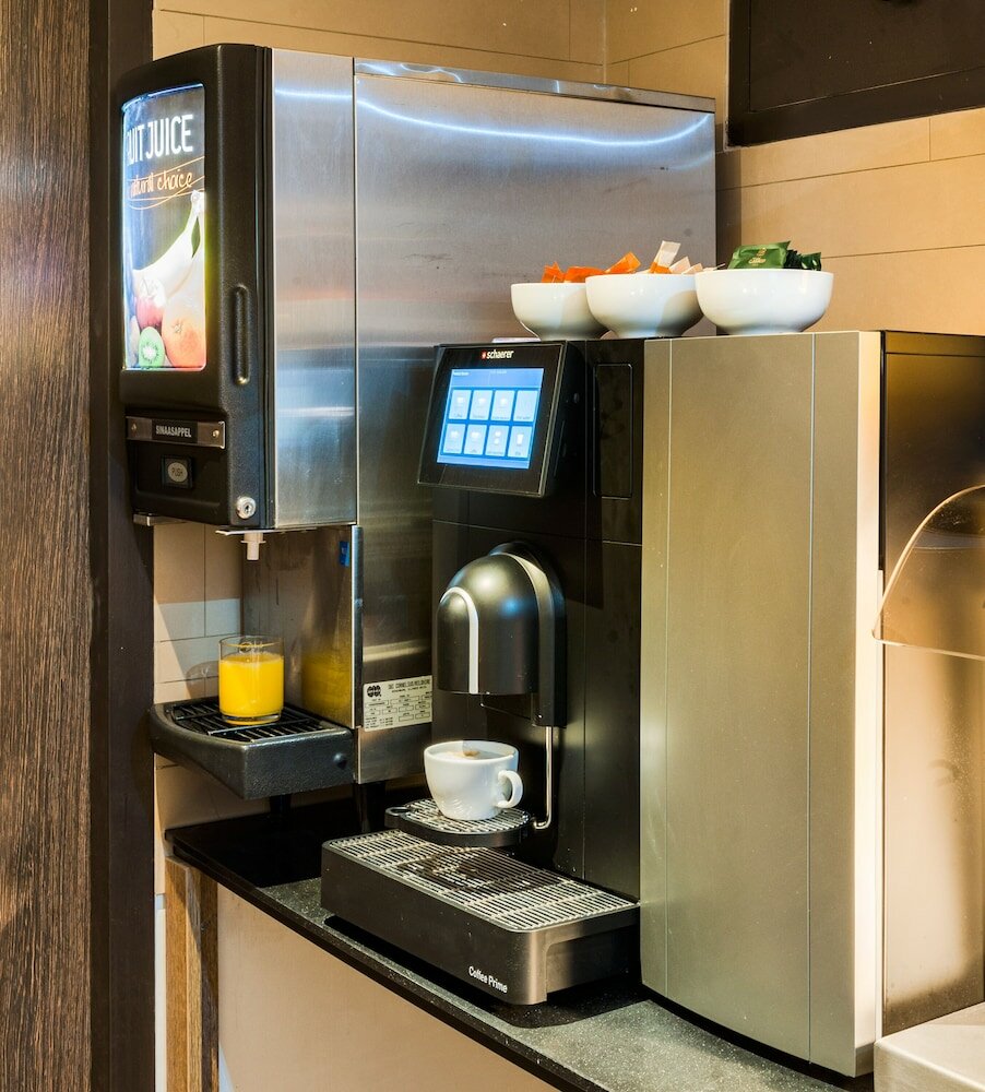 Фото The Alfred Hotel