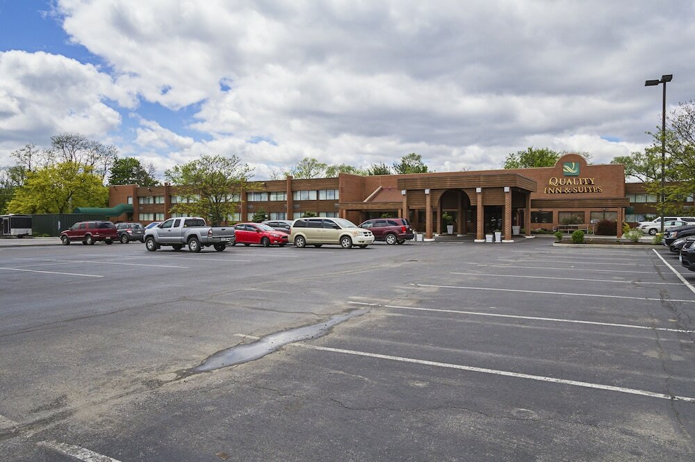 Фото Quality Inn & Suites