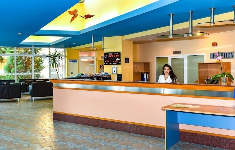 Фото Hotel Oasis