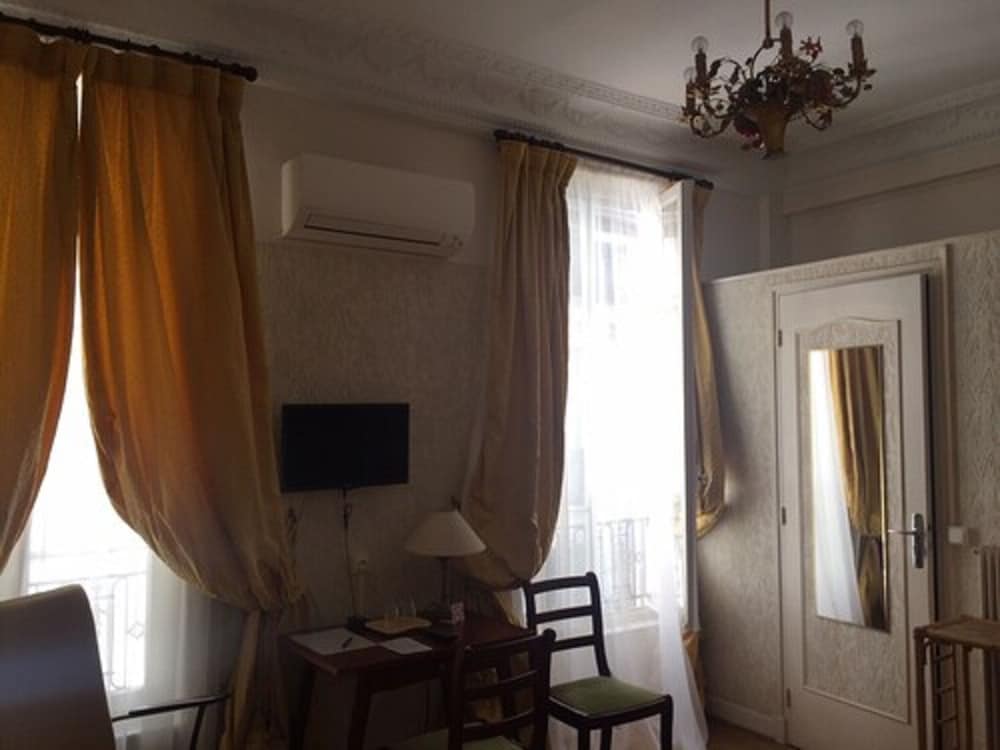 Фото Hotel Cronstadt