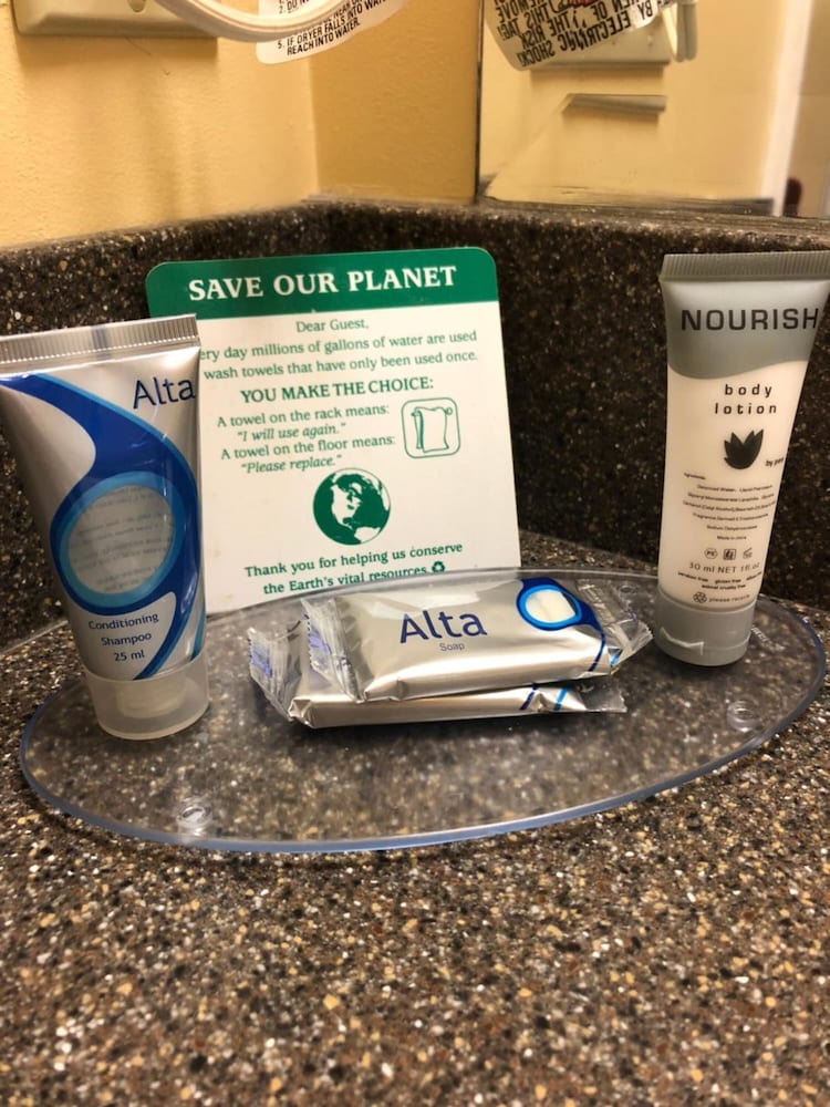 Фото Budget Inn Williamsport