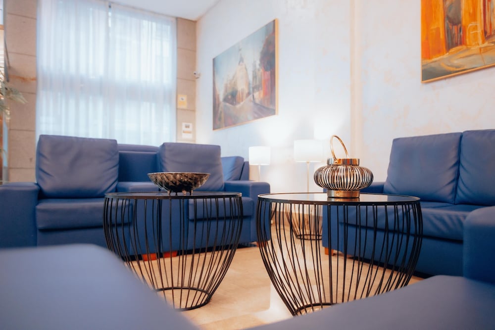 Фото Hotel Porcel Ganivet