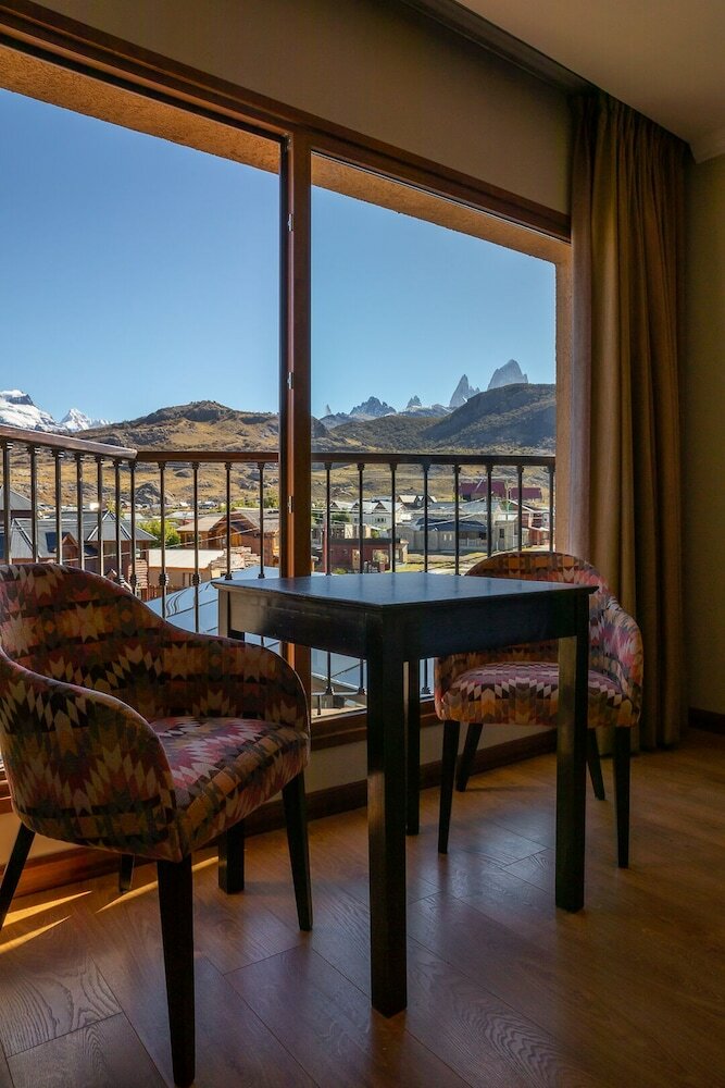 Фото Chalten Suites Hotel