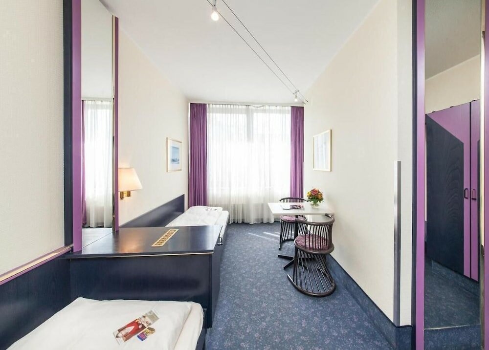 Фото Hotel Mirage