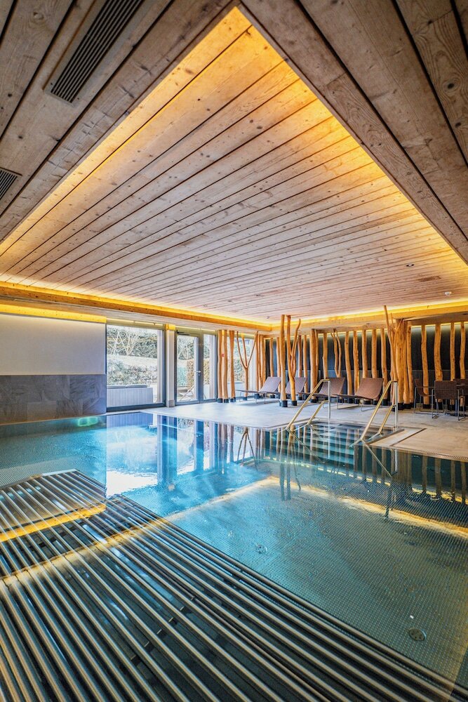 Фото Hotel Spitzhorn