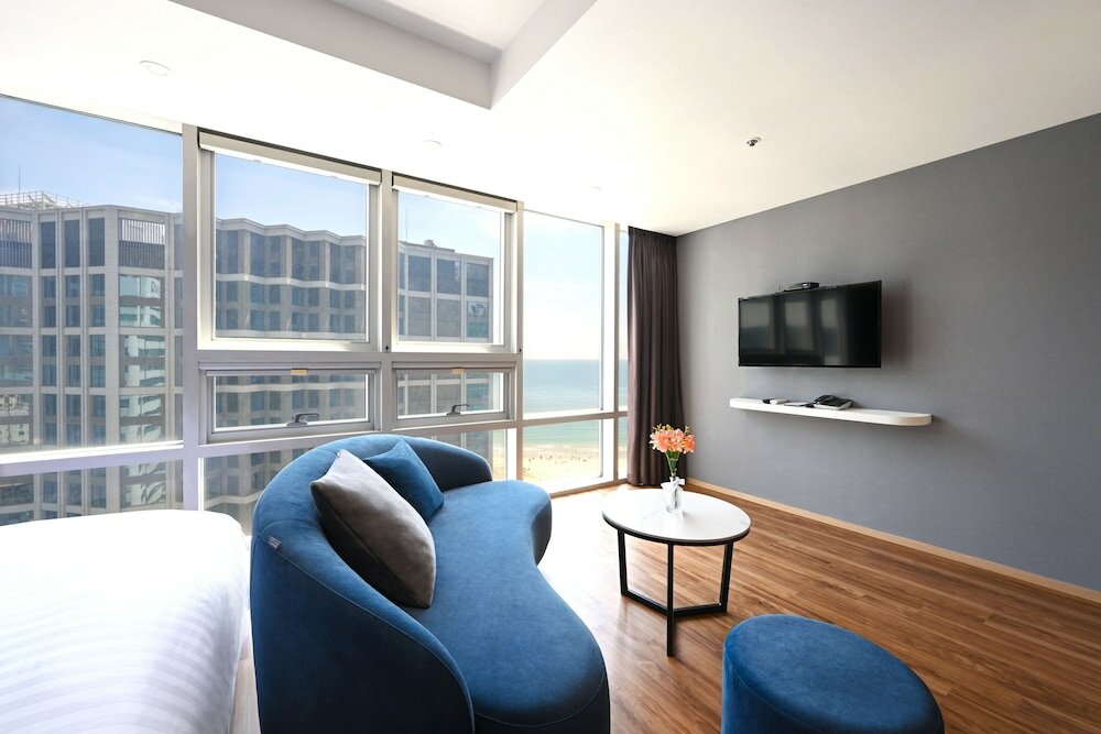 Фото Seacloud Hotel