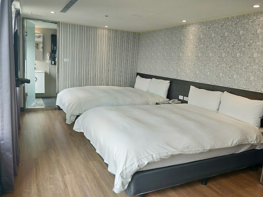 Фото Golden Pacific Hotel- Taichung