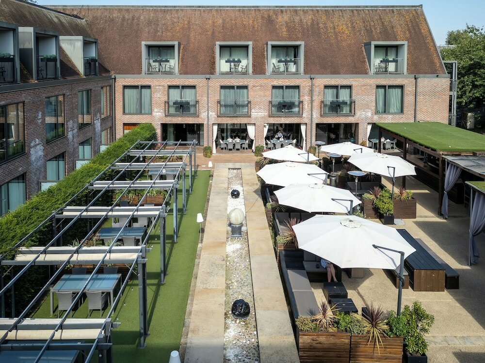 Фото Hilton London Syon Park