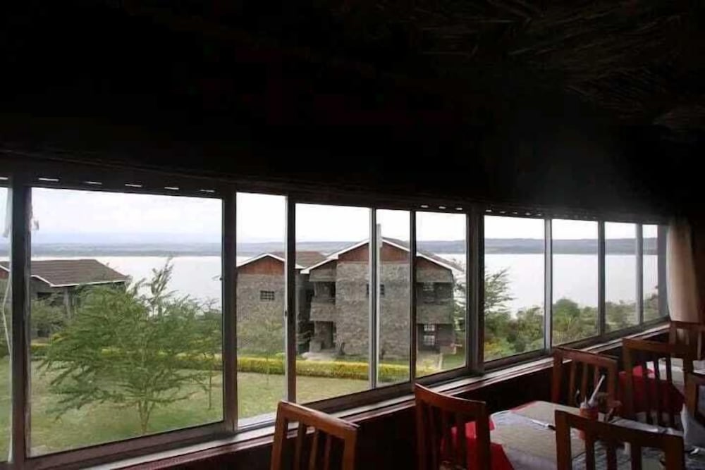 Фото Elementaita Country Lodge