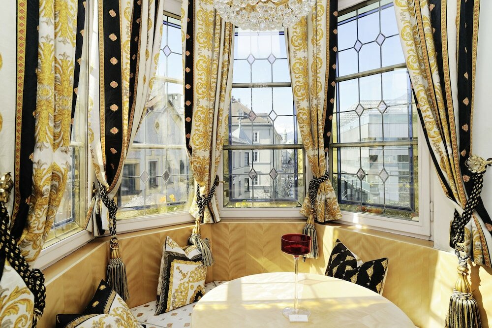 Фото Hotel Schwarzer Adler