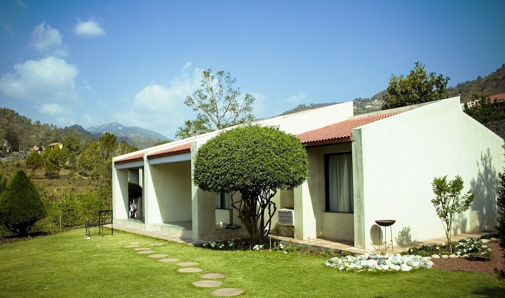 Фото Country Inn Nature Resort Bhimtal