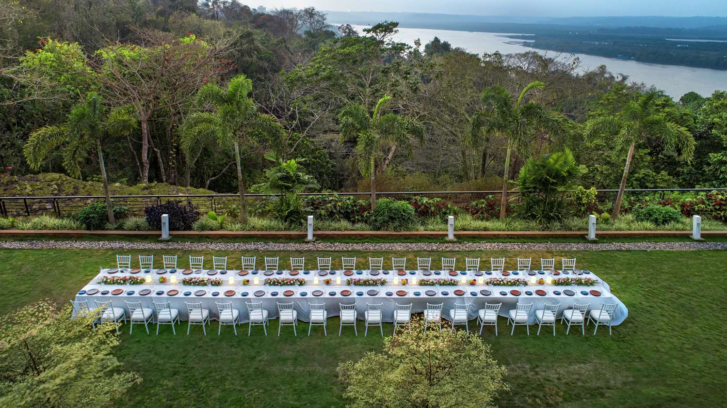 Фото DoubleTree by Hilton Goa - Panaji