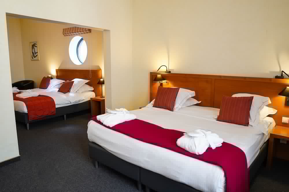 Фото Ghent River Hotel