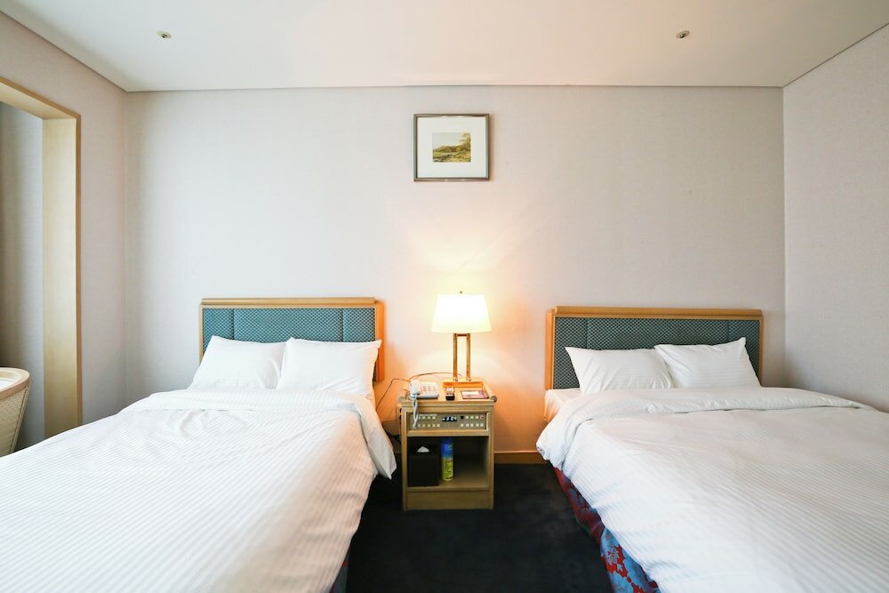 Фото Legend Hotel