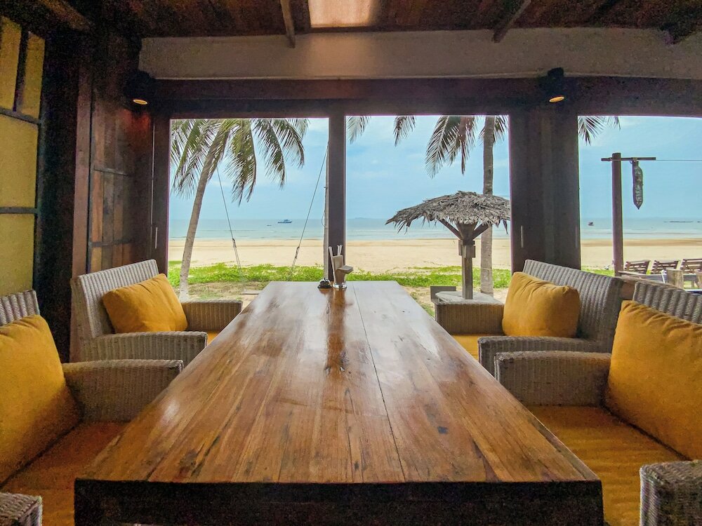 Фото Chumphon Cabana Resort