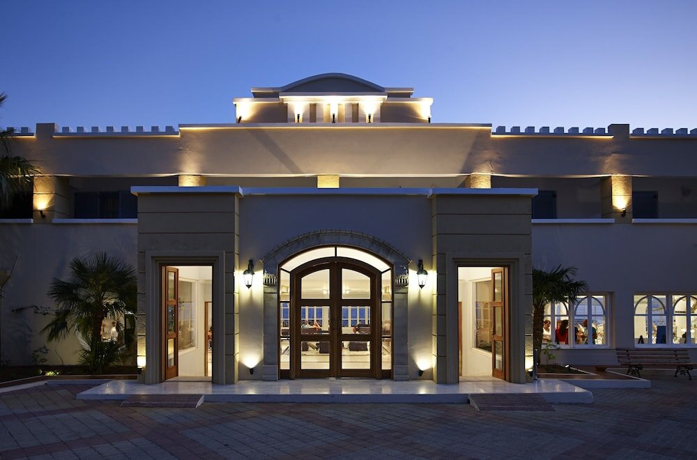 Фото отеля 2