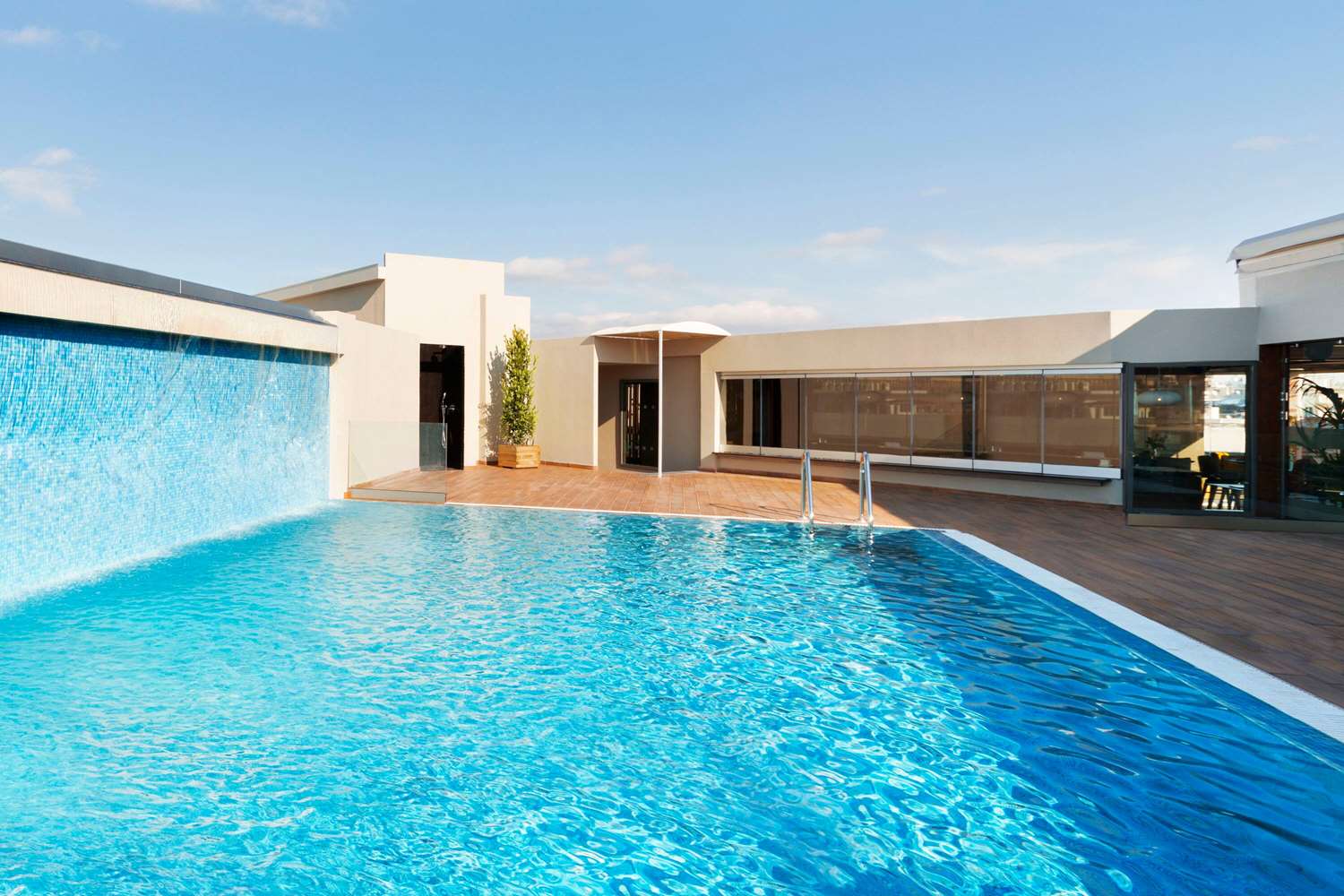 Фото Wyndham Grand Athens