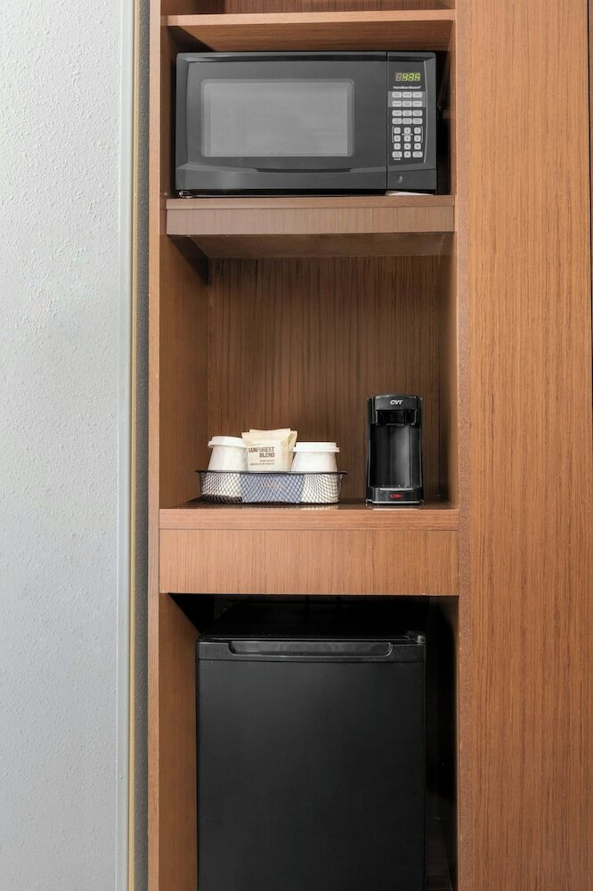 Фото Fairfield Inn & Suites by Marriott Martinsburg