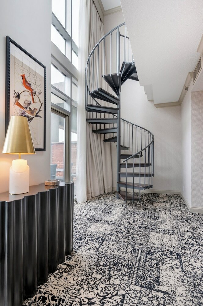 Фото Omni Severin Hotel