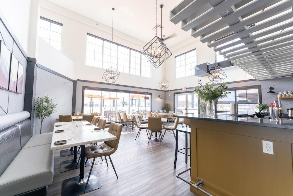 Фото Best Western Cranbrook Hotel