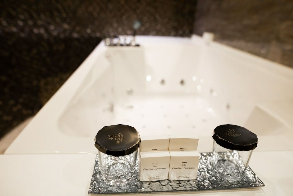 Фото Malak Regency Hotel